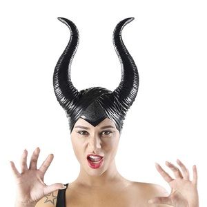 Maleficent black life-sized horns